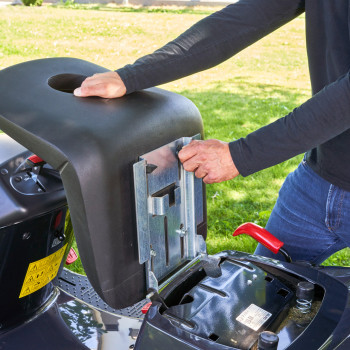 AL-KO Benzin-Rasentraktor 18-111.4 HDS-A V2, 110 cm Schnittbreite, 9,6 KW