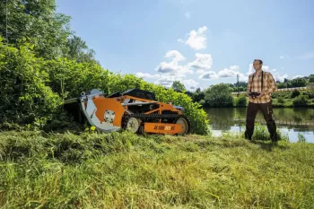 AS Motor, AS 1000 Ovis RC, Schlegelmäher, Raupenmäher, 23 PS, Breite 100 cm