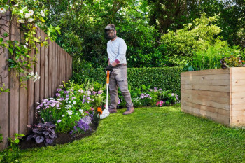 STIHL Akku Motorsense, Trimmer FSA 30 (ohne Akku & Ladegerät)