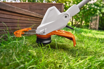 STIHL Akku-Motorsense FSA 50 - AK-System (ohne Akku & Ladegerät)