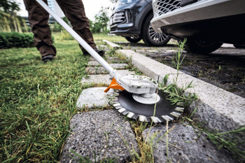 STIHL Akku-Kreiselschere RGA 140 - AP-System (ohne Akku & Ladegerät)