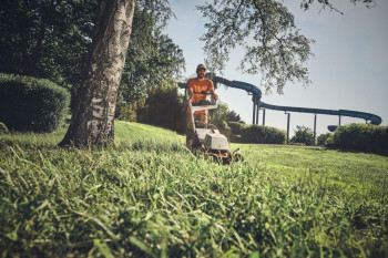 STIHL Akku-Rasenmäher RMA 756 V - AP-System, 54 cm Schnittbreite (ohne Akku & Ladegerät)