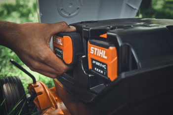 STIHL Akku-Mulchmäher RMA 7 RV - AP-System, 51 cm Schnittbreite (ohne Akku & Ladegerät )